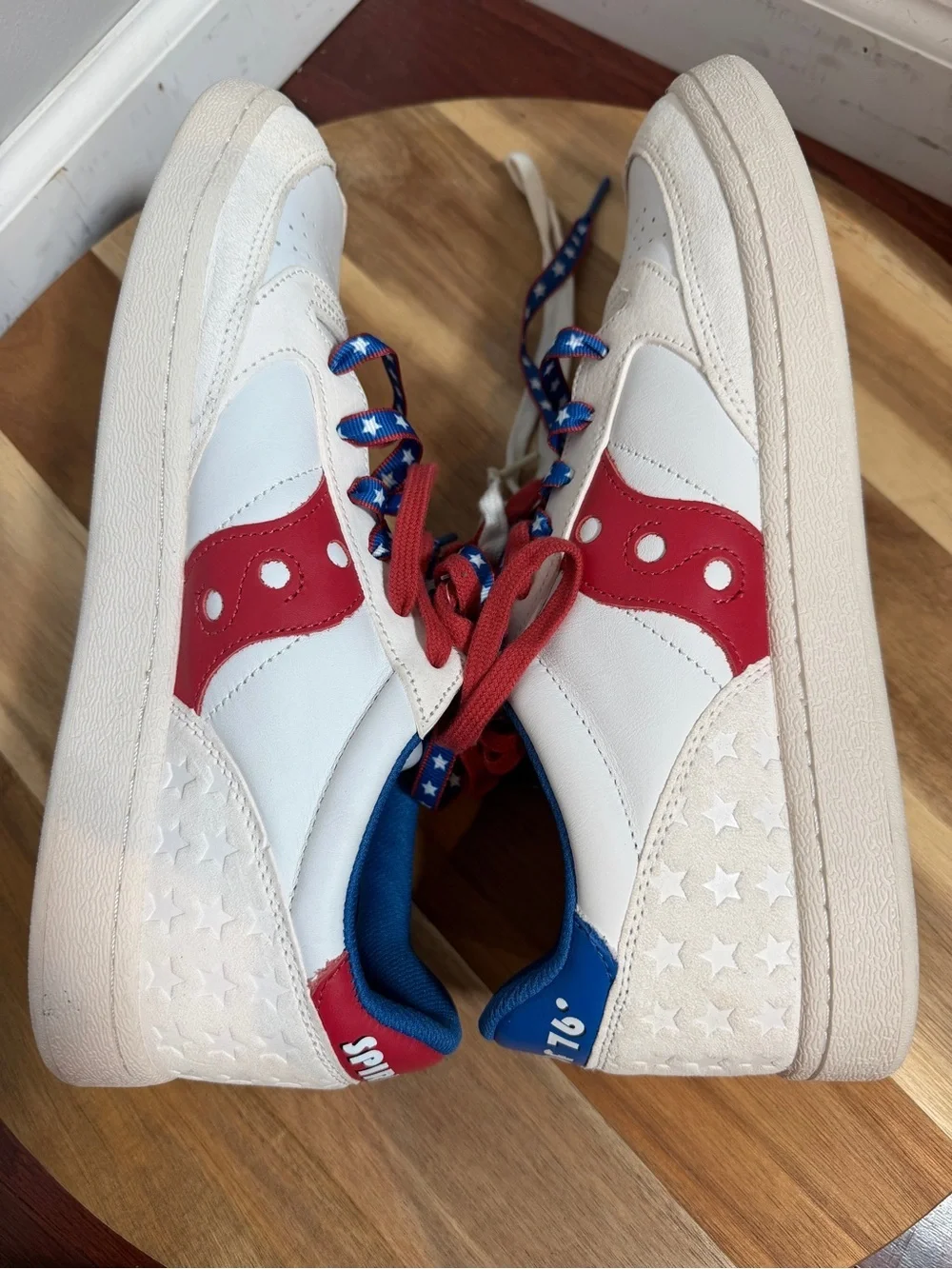 Saucony Jazz Court Spirit of 76 Sneakers Red White Blue USA Star Lace Retro 11